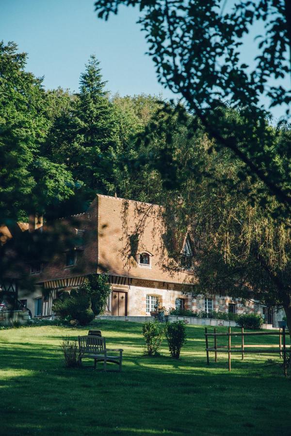 Le Prieure Des Fontaines Hotel Les Preaux Екстериор снимка