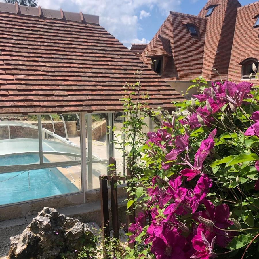 Le Prieure Des Fontaines Hotel Les Preaux Екстериор снимка