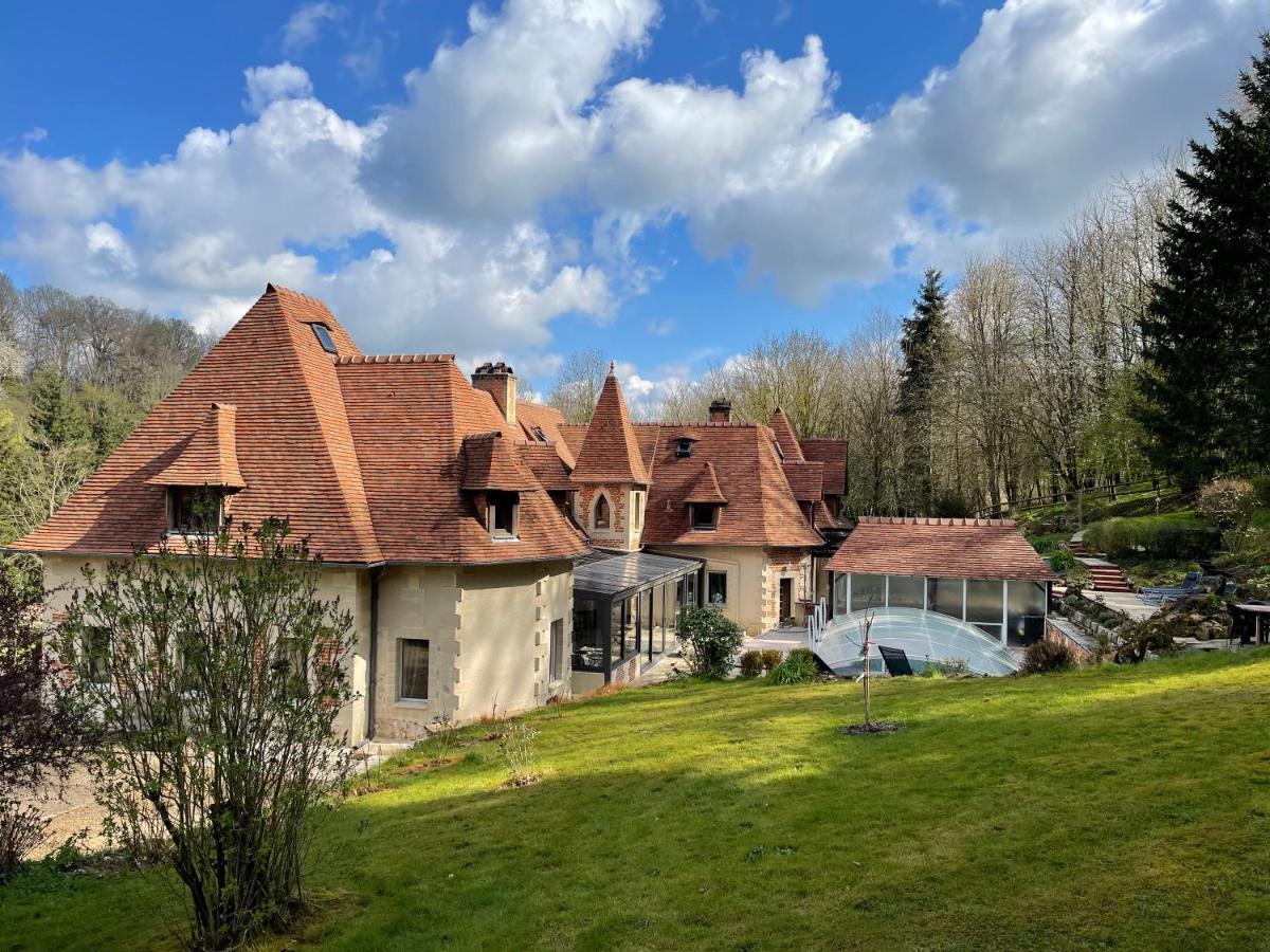 Le Prieure Des Fontaines Hotel Les Preaux Екстериор снимка