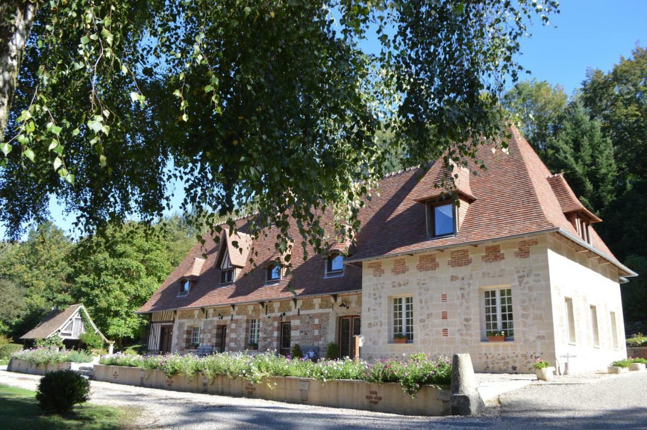 Le Prieure Des Fontaines Hotel Les Preaux Екстериор снимка