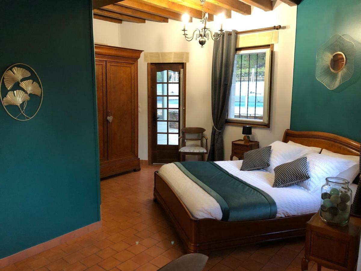 Le Prieure Des Fontaines Hotel Les Preaux Екстериор снимка